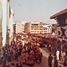 Farbenfroher Festumzug "Rato Machhendranath" am 3. Mai 1979