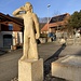 das Denkmal in Rumisberg zu Ehren des [https://www.pro-jura-bipperamt.ch/2-1-hans-roth-retter-von-solothurn/ Retters von Solothurn]