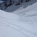 Schönes Aufstiegsgelände im Kar unterhalb des Serlesjöchl