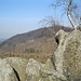 Auf dem Felsen "Tofana", Blick nach Norden. Links hinten der Ort Oker und das Ende des Harzes.