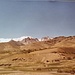 Blick auf das schneebedeckte Koh-e Baba Gebirge in Zentralafghanistan mit dem vermuteten höchsten Berg Shah Fuladi auf der Fahrt nach Behsud