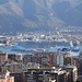 was für ein Riesenkahn der Costa Smeralda liegt in Palermo vor Anker