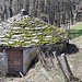 <b>La nevera dell'Alpe Prabello.</b>