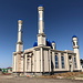 Tasqala / Тасқала - Nahe der Fernstraße E38 (A29) wird momentan eine neue Moschee errichtet. Auch in vielen anderen Orten Kasachstans sind moderne Moscheen zu finden bzw. gerade im Bau.