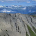 Interessante Gratfortsetzung am Crap Grisch mit den Flimser Gipfeln im Hintergrund.