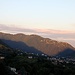<b>La Collina di Brunate con il Faro Voltiano vista dal Mendrisiotto nel Solstizio d'estate</b>.