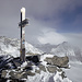 Das Strahlhorn Gipfelkreuz gegen Rimpfischhorn
