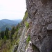 Blick vom ersten Stand auf die deutlich anspreuchsvolleren Kletterrouten weiter westlich