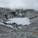 Auf dem Ngozumbagletscher haben sich zahlreiche Seen gebildet