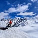 Material aufbinden für den kleinen Klettersteig