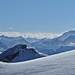 Der Wind arbeitet an der Verfrachtung von Schnee.