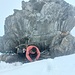 Qui lasciamo le ciaspole e saliamo con i ramponi