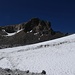 letzter Rückblick zum Ojos Gipfel und Krater mit einem wahnsinnig dunklen, blauen Himmel.