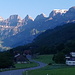 Churfirsten im fahlen Licht des Morgens