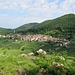 La vista su Meride da Sermonte, vale la pena di fare la breve deviazione per raggiungere questo bel punto panoramico.