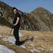 Jacky auf dem Btta die Valle; im Hintergrund der Gridone mit seinen 2188m
