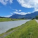 der Rhein mit Sicht nach Triesenberg