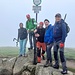 Die ganze Truppe auf dem ersten Gipfel des Tages. Herzliche Grüße nach Dijon!