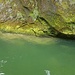 der Fels unter Wasser auf der Westseite