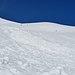 <b>Ora devo attraversare l'abituale grande valanga che tutti gli anni scende dal versante settentrionale del Piz Moesola.</b>
