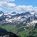 herrliche Aussicht vom Schönberg auf Malbun und die Berge