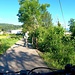 <b>Pista sbarrata dalla canna di un pescatore.<br />Nel Margorabbia si pescano solo trote.</b>