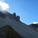 Durch den von der Schlicker Seespitze herunterziehenden Schuttstrom quert man hinüber zum Seejöchl.
