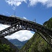 Endlich gelingt noch ein Schnappschuss der Brücke mit Zug!