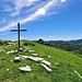 <b>Da Orimento in mezz'ora arrivo in località Le Crocette (1347 m), dove si scollina e si passa sul versante orientale del Pizzo della Croce.</b>