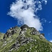 Der Abstieg über den blau markierten Normalweg ist deutlich einfacher