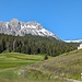 Die Kirche Son Roc (Del) mit Piz Toissa im Hintergrund.