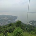 salendo dalla vertical sotto la funivia, vista sul lago