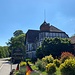Der Biergarten ist noch nicht offen.<br /><br />