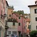 Le rovine del castello dei Fieschi dominano Torriglia.