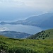 <b>Anche oggi il cielo è parzialmente nuvoloso, per cui le foto panoramiche sul Lario non sono da cartolina. </b>