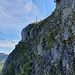Steiler, aber gesicherter Aufstieg durch die Nordflanke zum Sorgschrofen