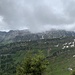 Die imposante Nordwand des Mattstoggs
