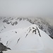 Blick Richtung Große Schneeglocke, die in Wolken steckt