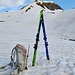 <b>Alle 6:15 calzo gli sci muniti di rampanti e inizio la salita sul ripido versante, a sud-est del Chilchhorn, che immette nel fantastico catino glaciale ai piedi del Pizzo Gallina (3061 m). </b>