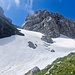 Noch über das Schneefeld dann habe ich/wir die Lücke erreicht
