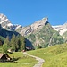 Blick auf die bevorstehende Tour zu den Berggasthäusern Mesmer und Meglisalp