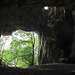 Der Höhlenraum der Petershöhle ist grosss und hat ein Oblicht.