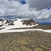 Blick zum Hauptgipfel und zum P. 3075 mit dem Steinmann.