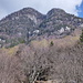 Cima di Cioltro 1802m (a SX nella foto) e q. 1687m e tutti i dirupi da cui esse sono difese.