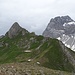 Tschimas da Tschitta mit Piz Ela hinten rechts.