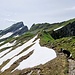 ... dann weiter zum Schwarzhorn.<br />Leichter Aufstieg ohne grössee Schwierigkeiten ...