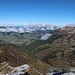 Tief drunten liegt Hinterglemm, wo im Winter der Skizirkus steigt.