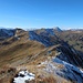 Vom Hochsaalbachkogel schaut man über den unscheinbaren Medalkogel zum Geißstein.
