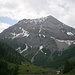 Der Grießkopf beherrscht den Ausblick auf der Kaiseralm. 