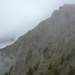 Blick vom Planlißbichl in die nebelverhangene Südflanke des Hintereggkogel